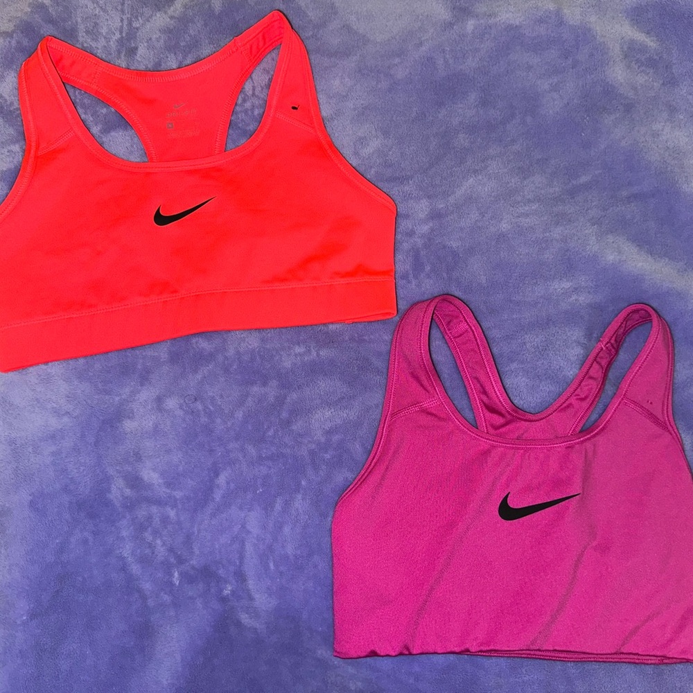 Nike pro sports bras